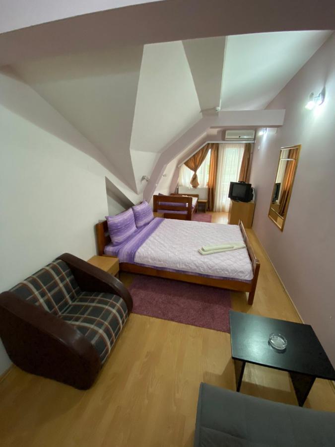 Zormaris-M Hotel Vranje Ngoại thất bức ảnh