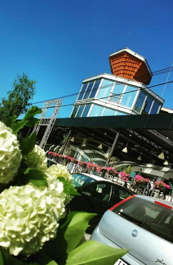 Zormaris-M Hotel Vranje Ngoại thất bức ảnh