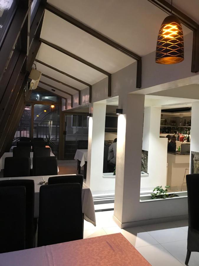 Zormaris-M Hotel Vranje Ngoại thất bức ảnh